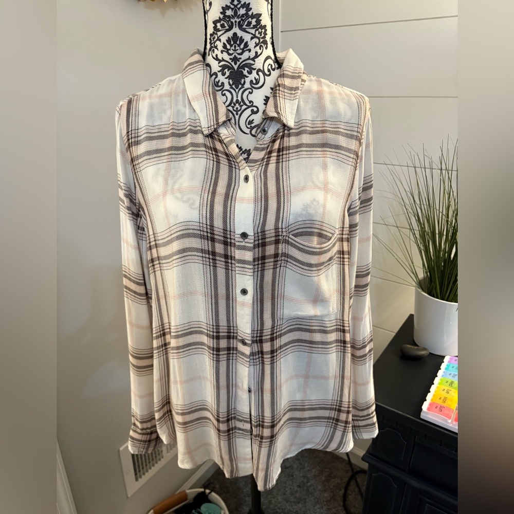 Susina size large button down plaid shirt